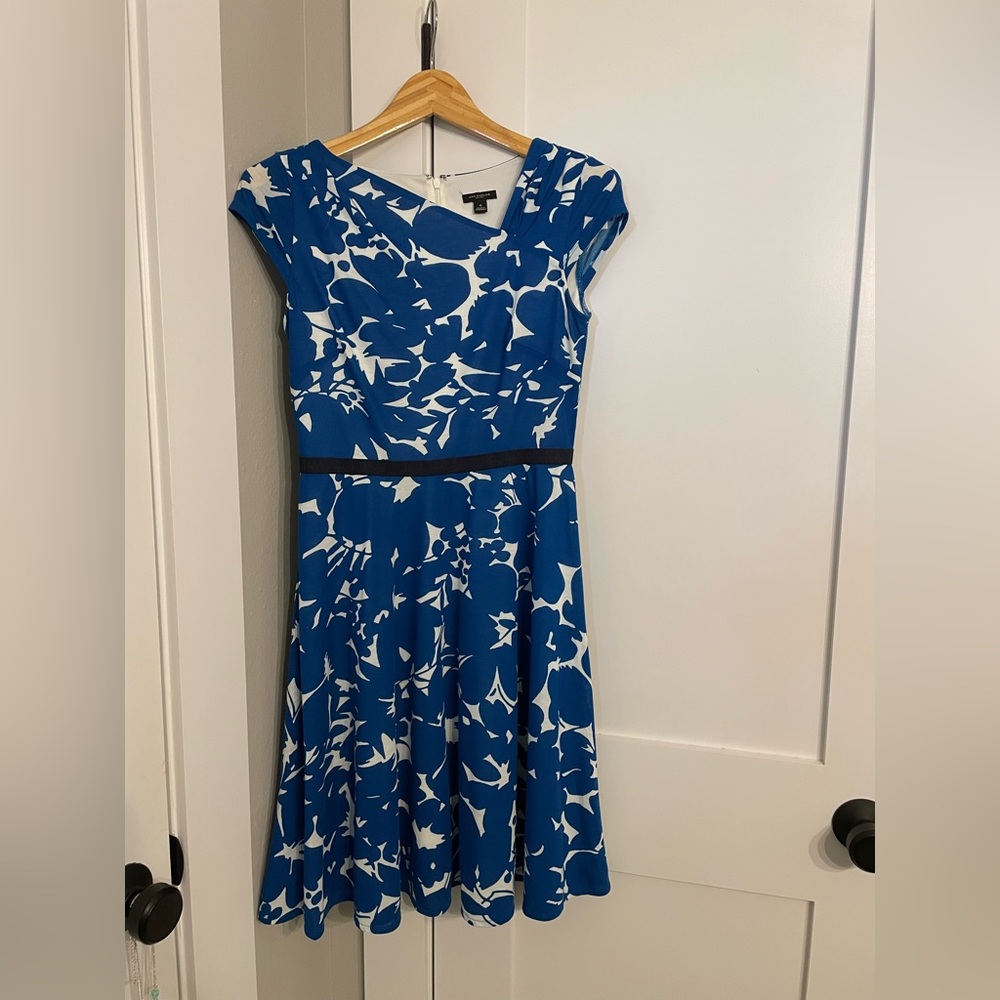 Ann Taylor Blue and White Midi Dress size 0